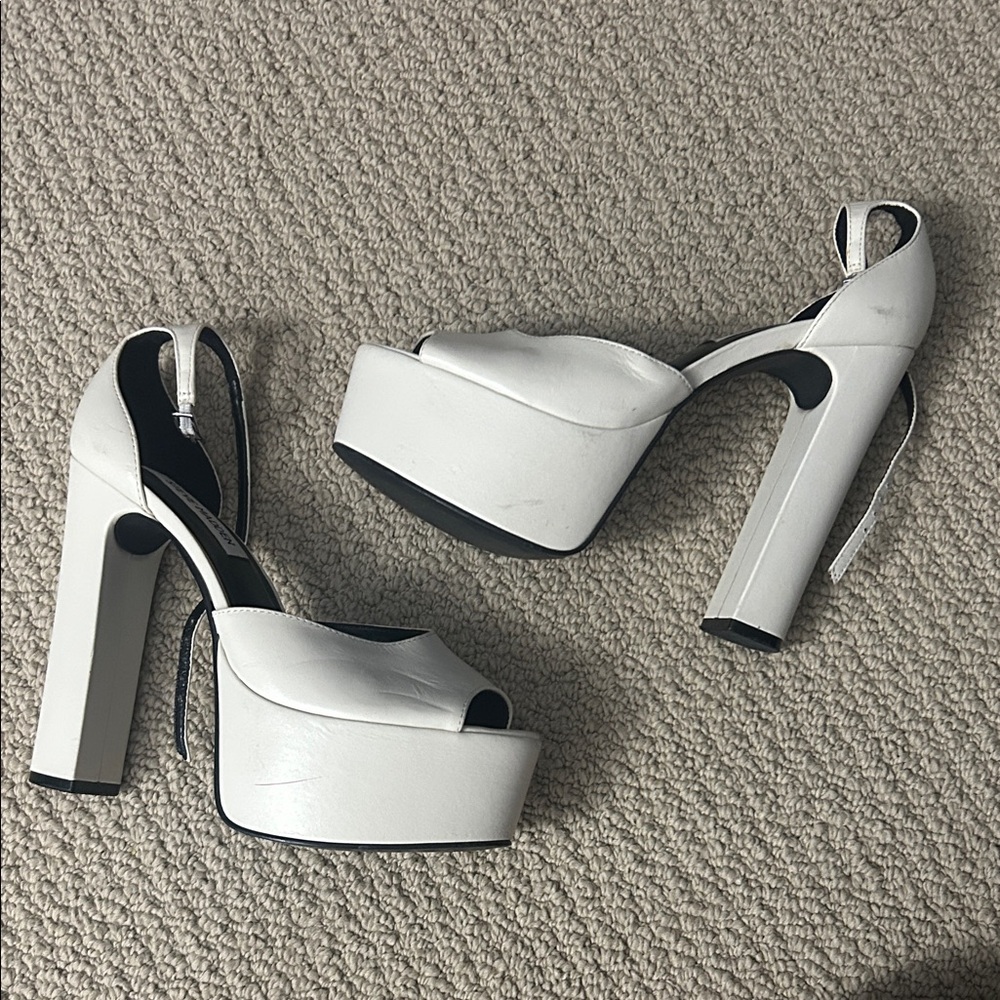 Steve Madden White Platform Peep-Toe Heels